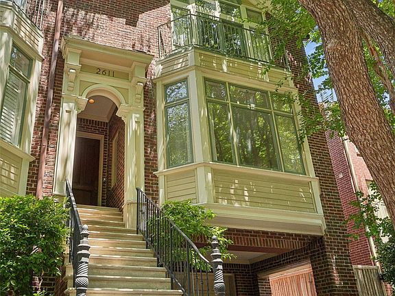 3rd image of 2611 Colby St