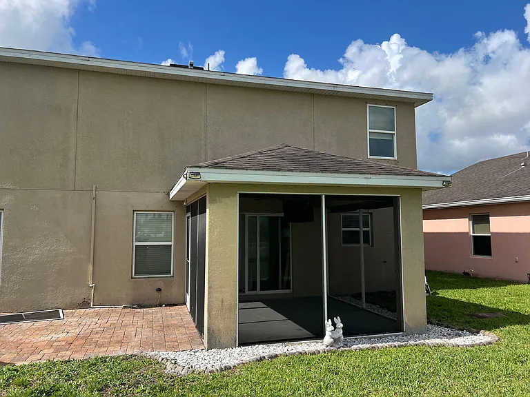 10329 Canal Brook Ln — Photo 15