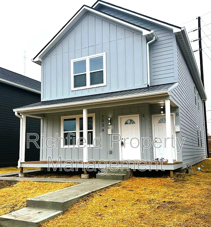 3 bed, 2.0 bath, 1250 sqft, $1,500 — Photo 1