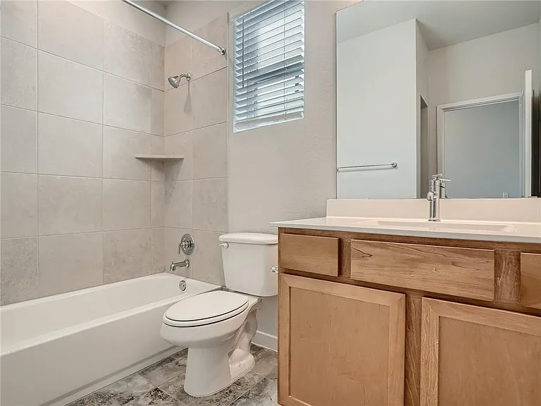 1309 Showbox St #6 — Photo 20