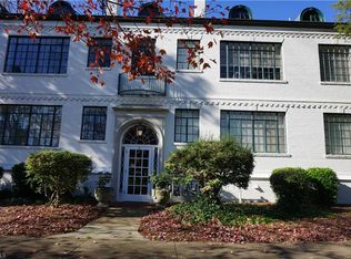 1700 Elm St #P7, Greensboro, NC 27408