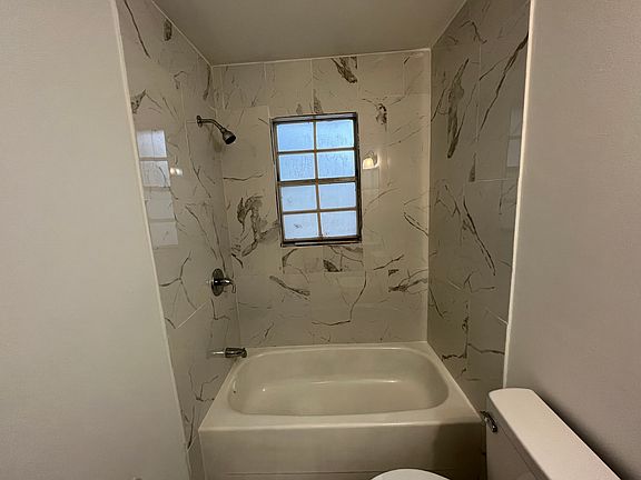 3rd image of 2230 Brandy Pl