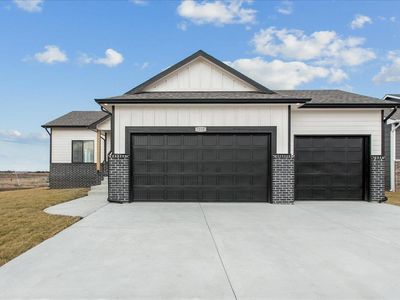 1510 E Midway Ct, Valley Center, KS, 67147