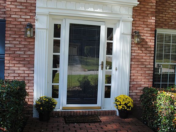 3rd image of 1300 Providence Dr