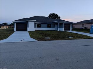4949/4951 28th St SW, Lehigh Acres, FL 33973