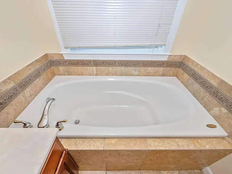 Master Bath room