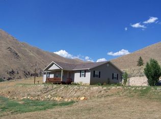 26 Cherry Hill Ln, North Fork, ID 83466