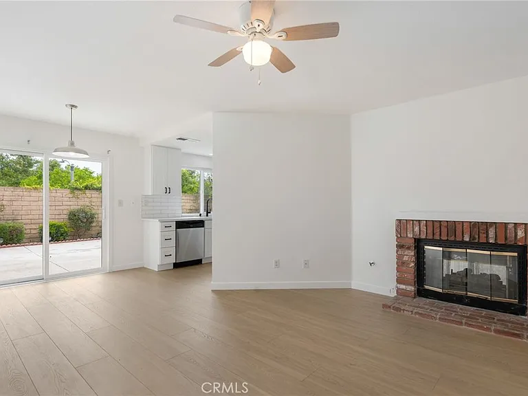 3854 Lost Springs Dr — Photo 16