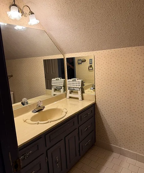 8083 Cinders Rd — Photo 16