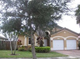 14854 SW 24th St, Miami, FL 33185