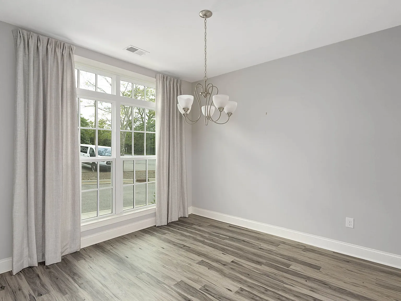 188 Silver Hill Street *2 - 1 — Photo 2