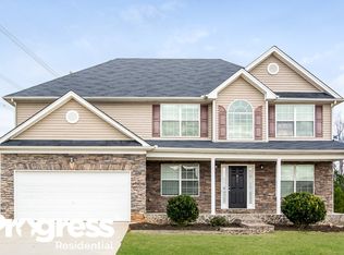 460 Pernell Dr, Hampton, GA 30228