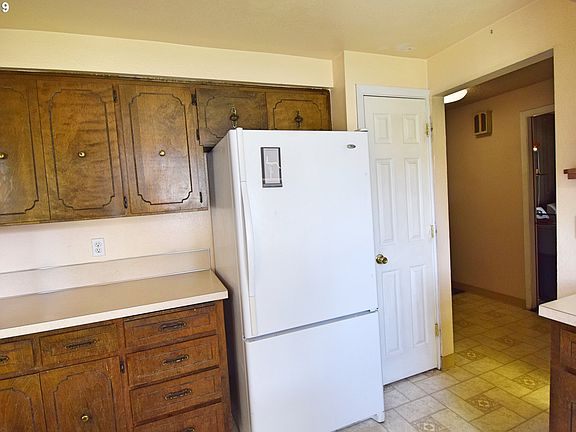 4th image of 5703 NE 63rd Ave
