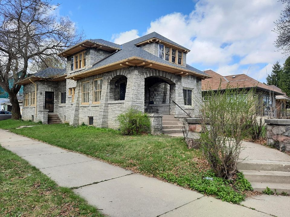 1st image of 3001 N 38th St