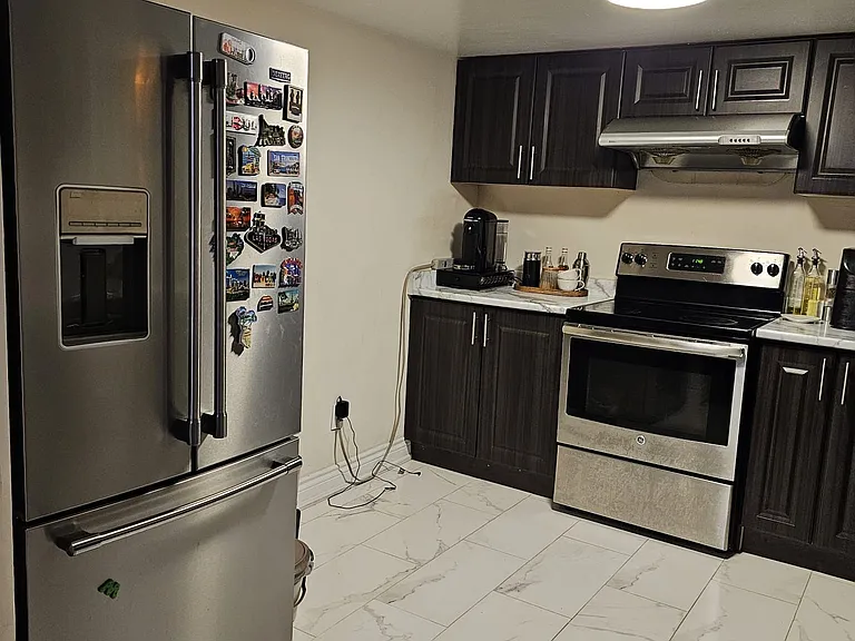 61 Farmbrook Rd #BASEMENT — Photo 10