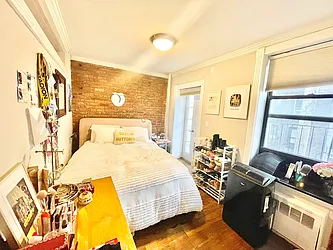 Rented by Century 21 Premier 