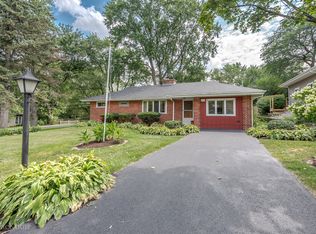 1617 40th St, Downers Grove, IL 60515