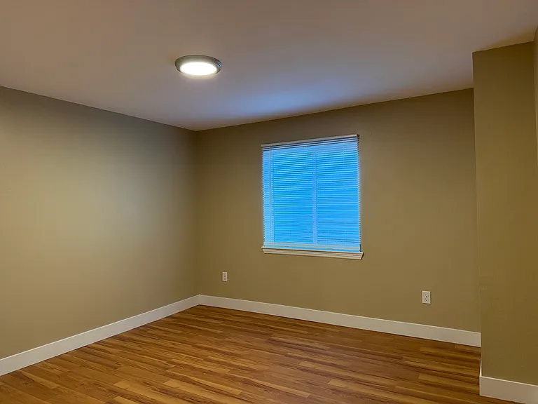 10266 Stagecoach Ave — Photo 13