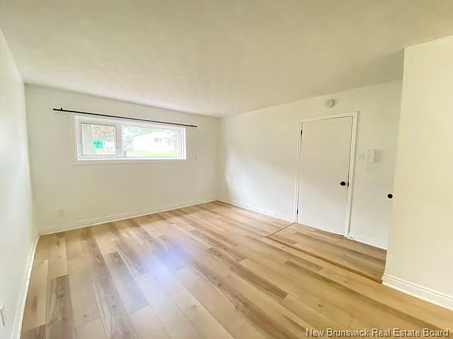 93 Birchmount Dr — Photo 22