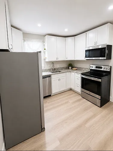 2019 Northeast Ave #1 Photo 1