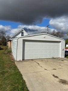 3334 Valley Dr, Adrian, MI, 49221