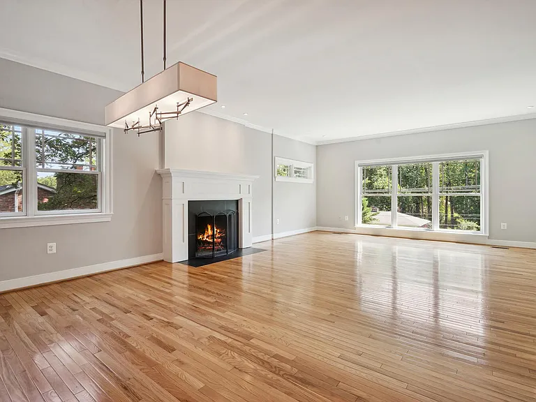 1530 Forest Villa Ln — Photo 15