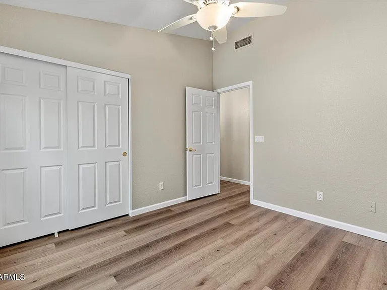 312 E Mesquite St — Photo 22