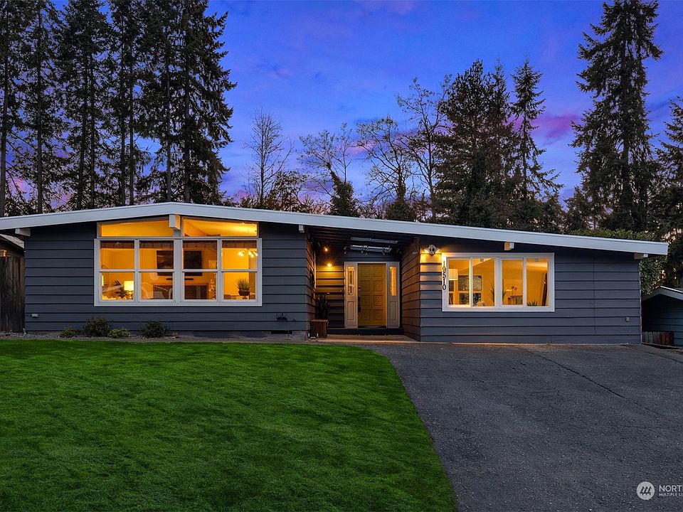1st image of 19510 74th Avenue W