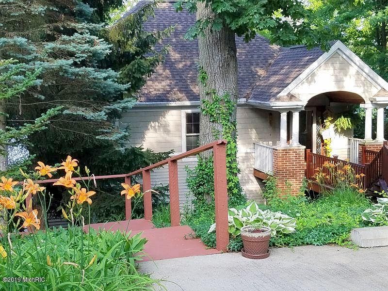 1st image of 70497 Beechwood St