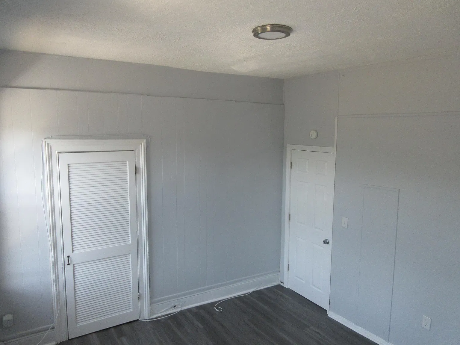 2 bed, 450 sqft, $2,200 — Photo 3