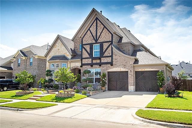 1st image of 112 Autumn Sage Dr