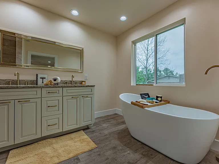 7711 Pamela Ln — Photo 9