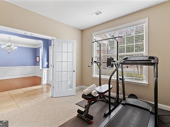 5th image of 341 Spotted Ridge Cir