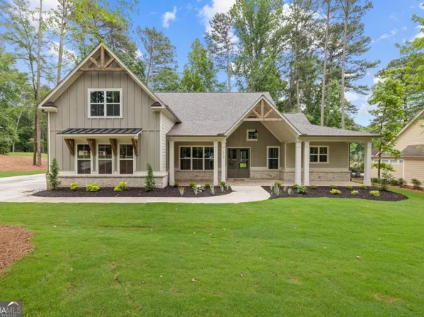 1030 Lake Dr, Greensboro, GA 30642