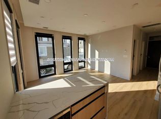 141 N St #1A, Boston, MA 02127