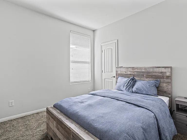2313 Ridgeway Rd — Photo 29