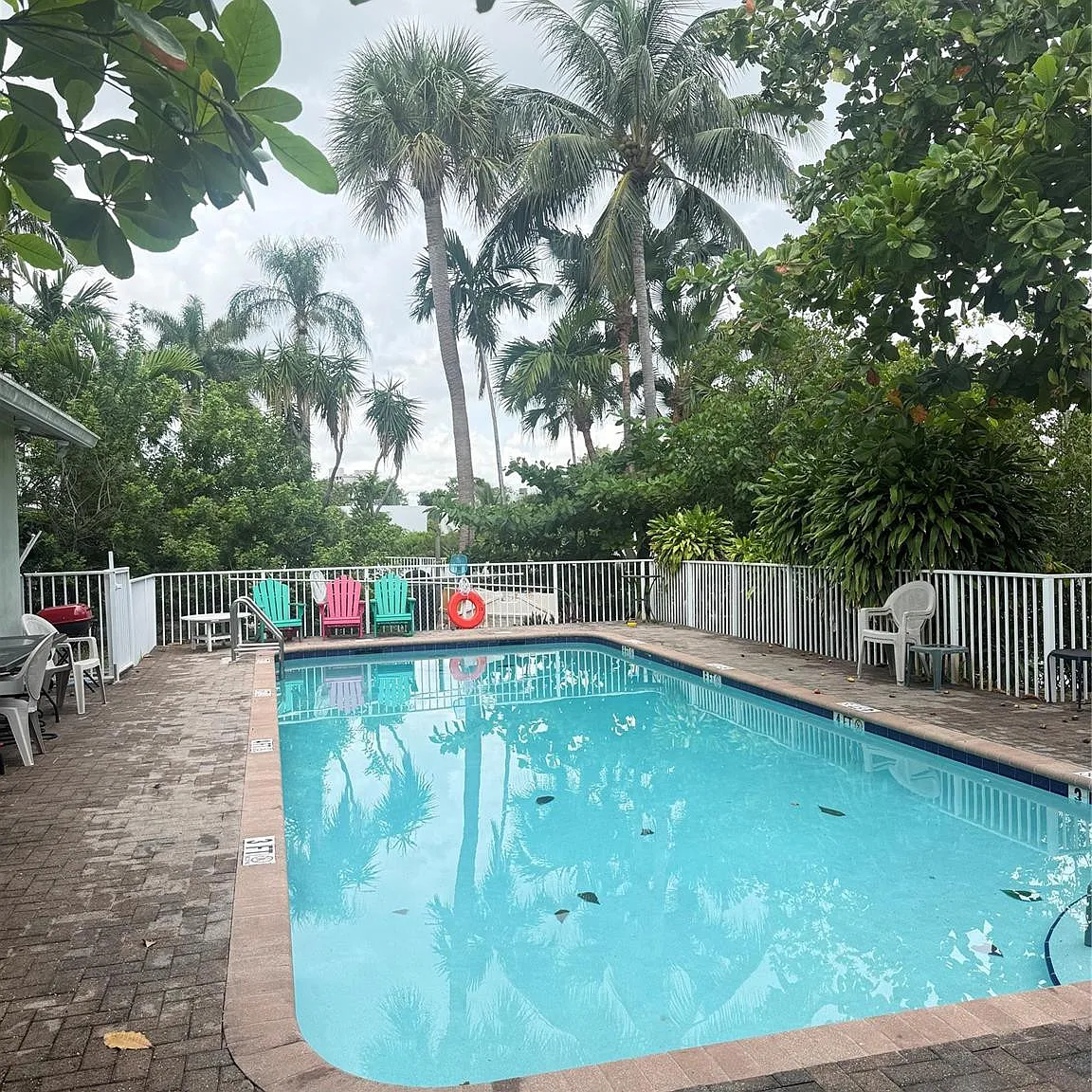 1 bed, 1.0 bath, 10331 sqft, $1,895 — Photo 3
