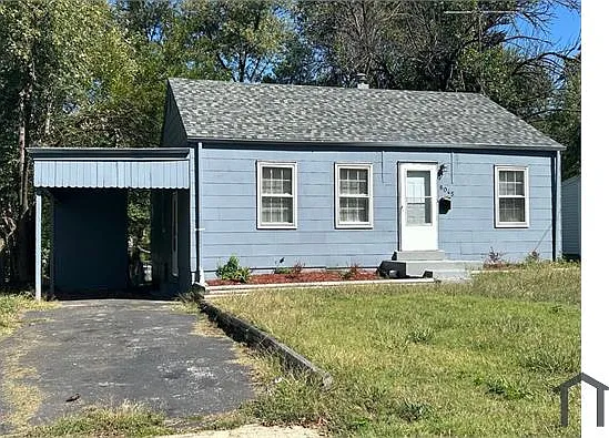 8045 Busiek Ave — Photo 1