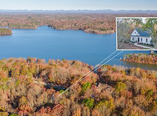 3177 Manor Rdg, Gainesville, GA 30506