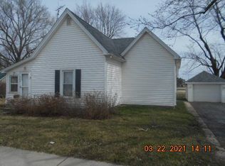 302 N 1st St, Van Buren, IN 46991