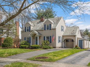 13 Tudor Rd, Albany, NY 12203