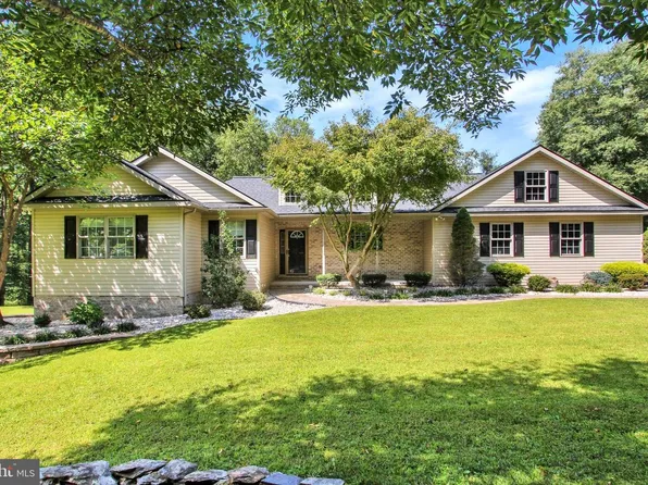 1050 Jack Rd, Orrtanna, PA 17353