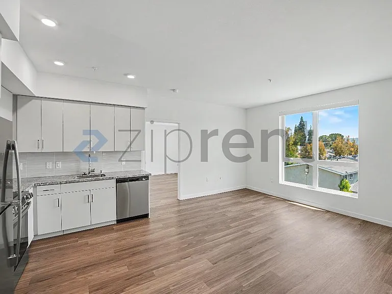 18900 Parthenia St #311 — Photo 13