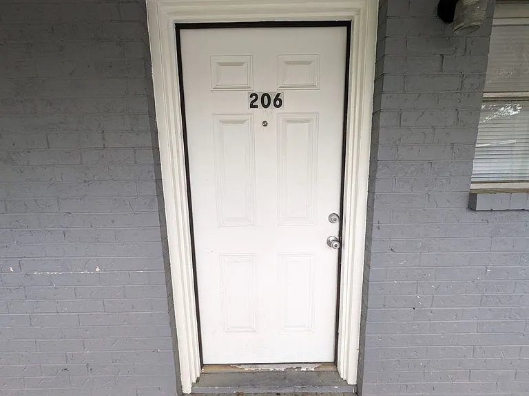Manya Point Apartments — Photo 12