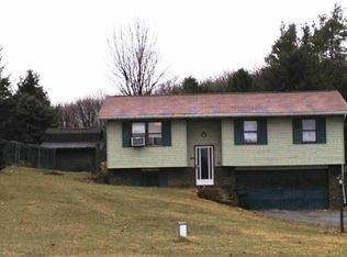 139 Pleasant Hill Rd, Harmony, PA 16037