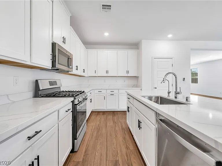 1611 Dire Wolf Ave — Photo 12