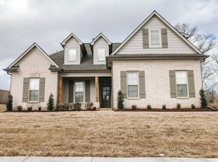 582 Benton Dr, Nesbit, MS 38651