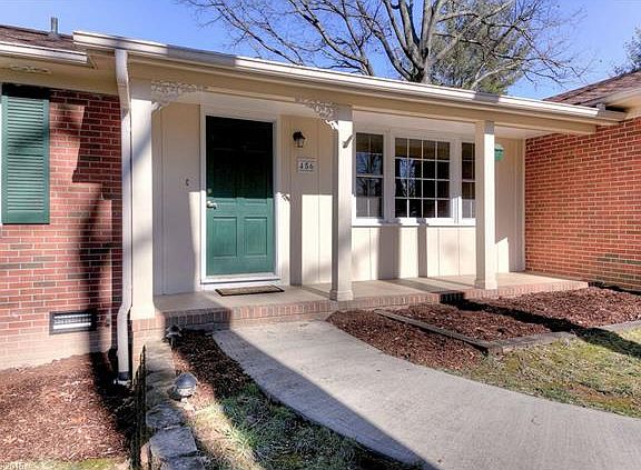 2nd image of 456 Beach Dr