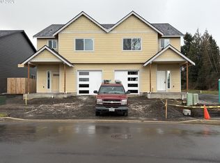 1542 Barn St, Woodburn, OR