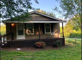 100 Kidd Rd, Lawrenceburg, TN 38464